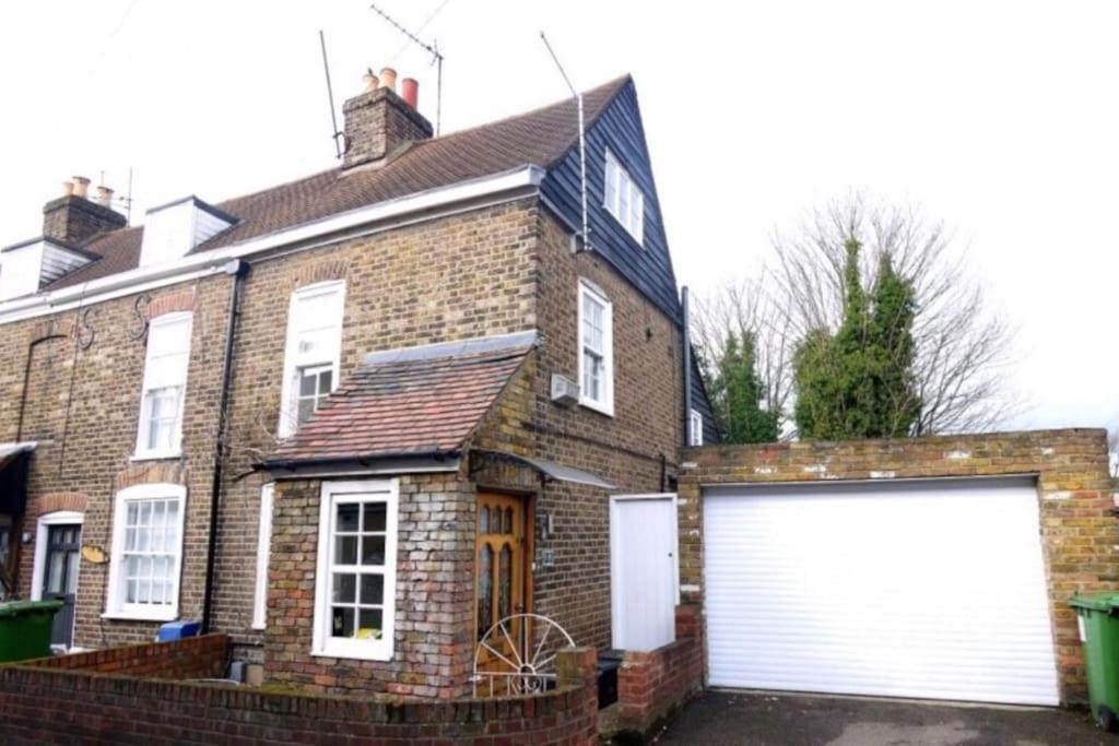 3Bedroom Beautiful Cottage 체스넛 외부 사진